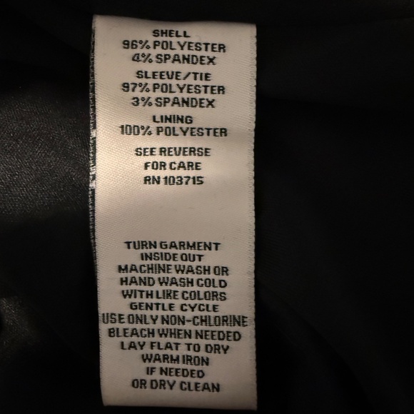 Nanette Lepore Women’s Short Sleeve Embroidered Sequin Black Velvet Top Size L - Picture 9 of 11